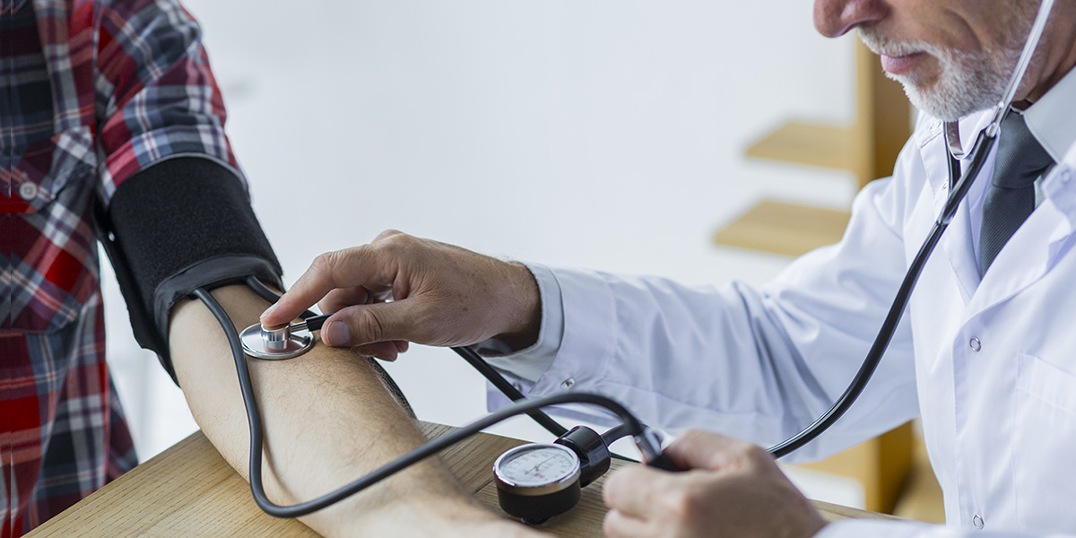 magas vérnyomás kezelése gyógynövényekkel nyomás 110-65 magas vérnyomás esetén